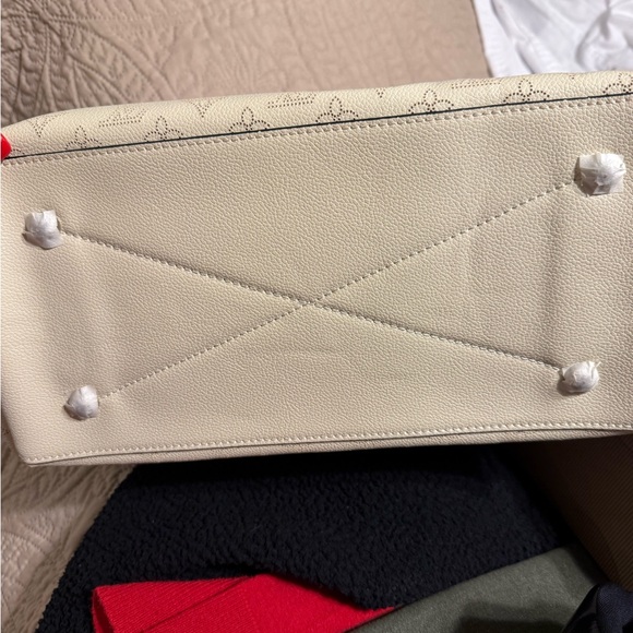 Louis Vuitton Ivory Perforated Monogram Tote with Brown Trim - Picture 3 of 5